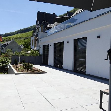 Moselufer Apartments Ürzig エクステリア 写真