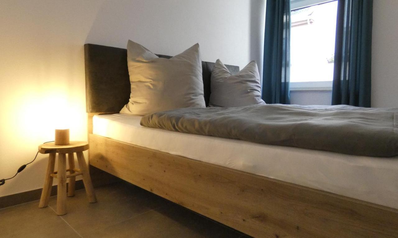 Moselufer Apartments Ürzig エクステリア 写真